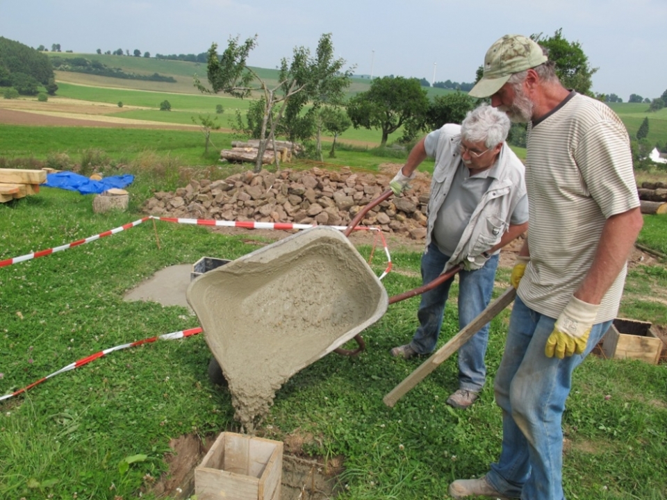 Das Gebäude sollte bei diesen Fundamenten wohl allen Stürmen trotzen